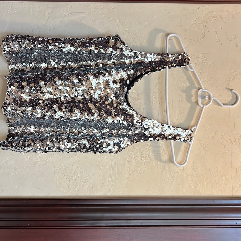 Never worn Top